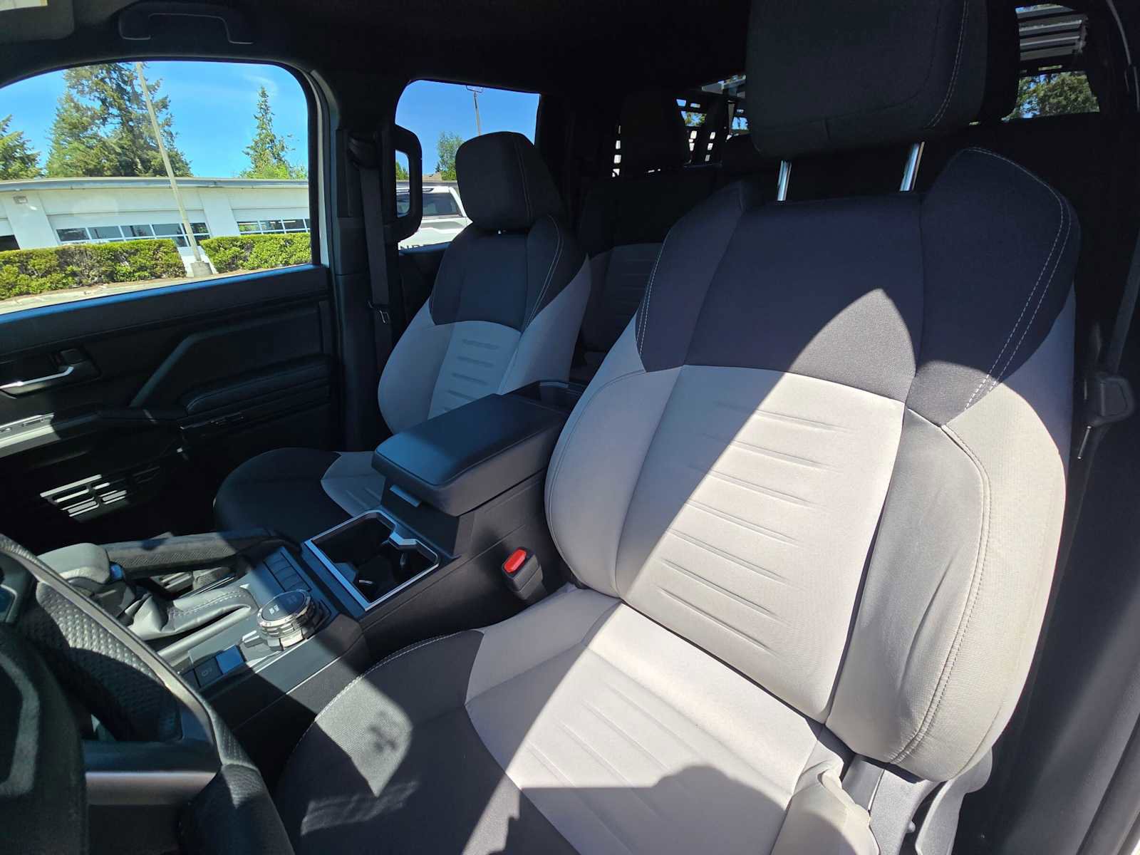 Used 2025 Toyota Tacoma TRD Sport AWD/4WD image 22
