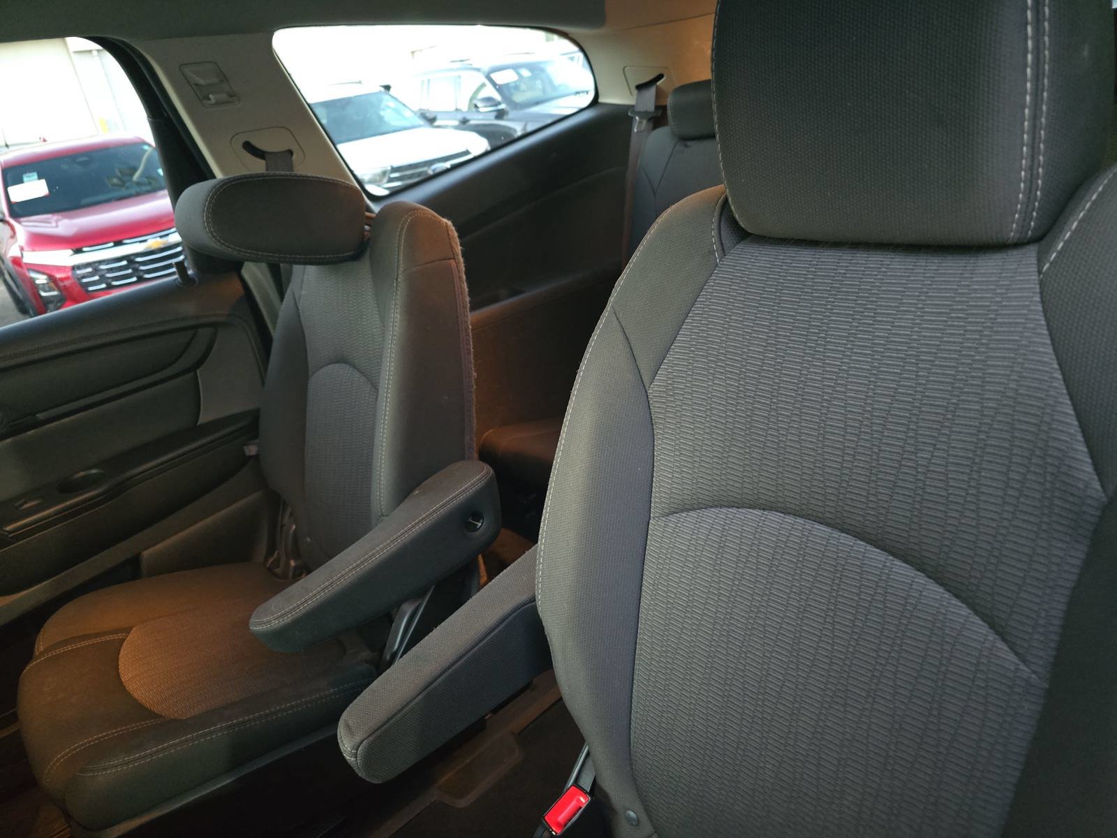 Used 2014 Chevrolet Traverse LT w/ All-Star Edition AWD/4WD image 15