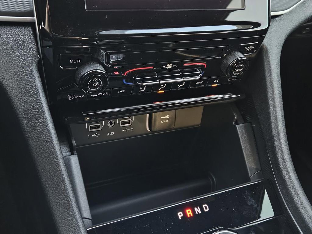 New 2026 Jeep Grand Cherokee L Laredo RWD image 22