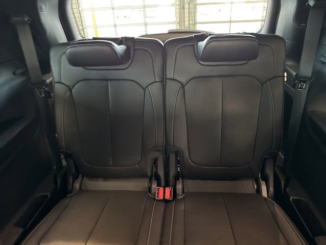 New 2025 Jeep Grand Cherokee L Limited w/ Luxury Tech Group II image 4