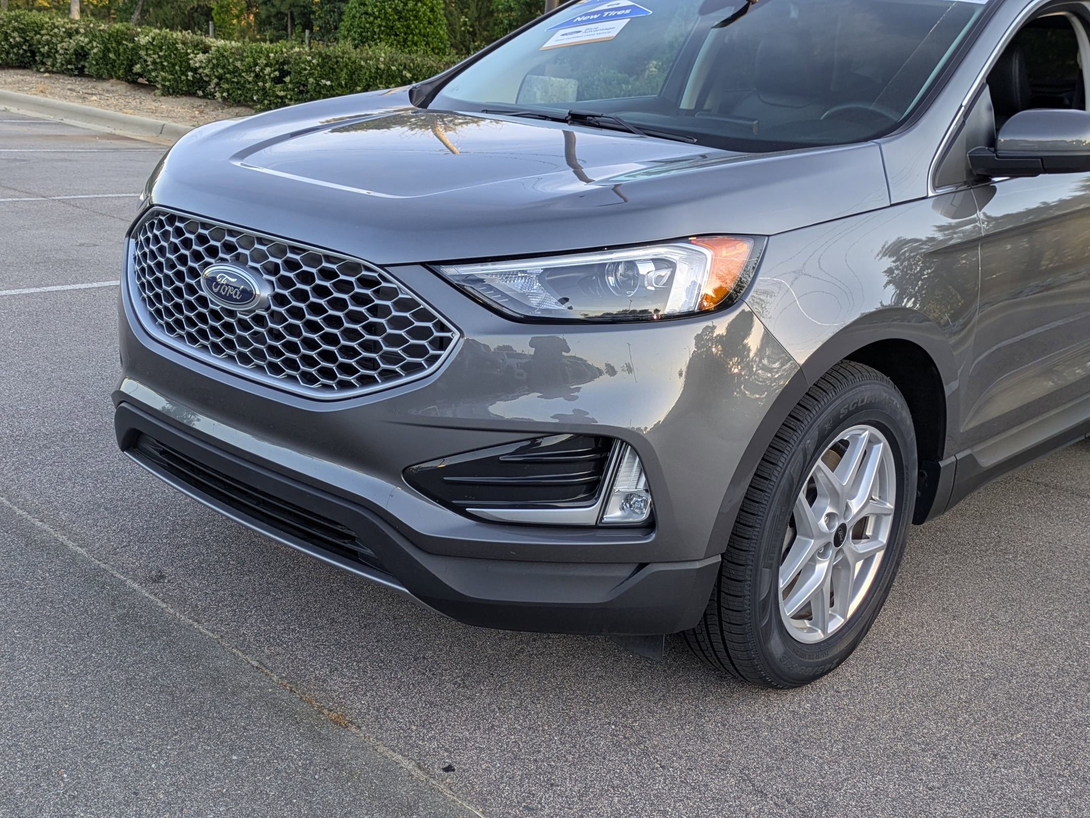 Certified 2024 Ford Edge SEL w/ Convenience Package AWD/4WD image 10