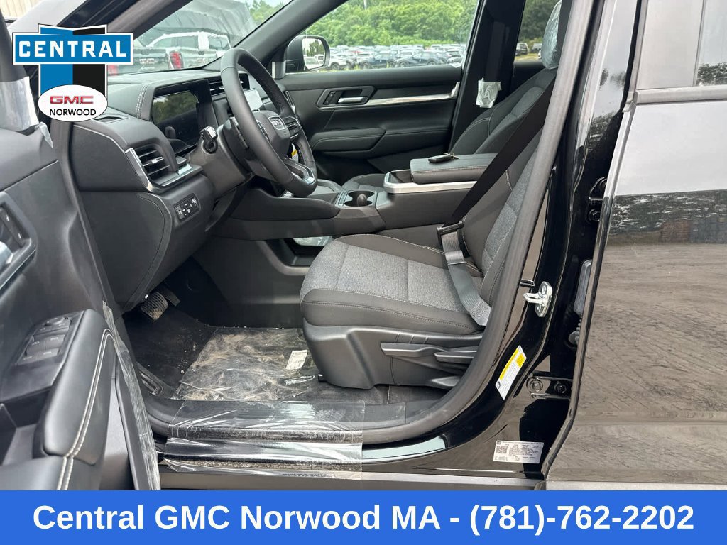 New 2027 GMC Terrain Elevation w/ Technology Package II AWD/4WD image 15