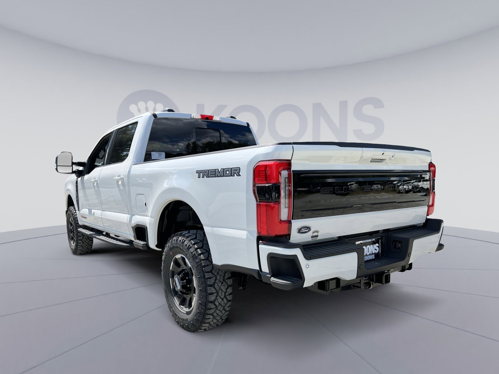 New 2026 Ford F250 Platinum w/ Tremor Off-Road Package image 4
