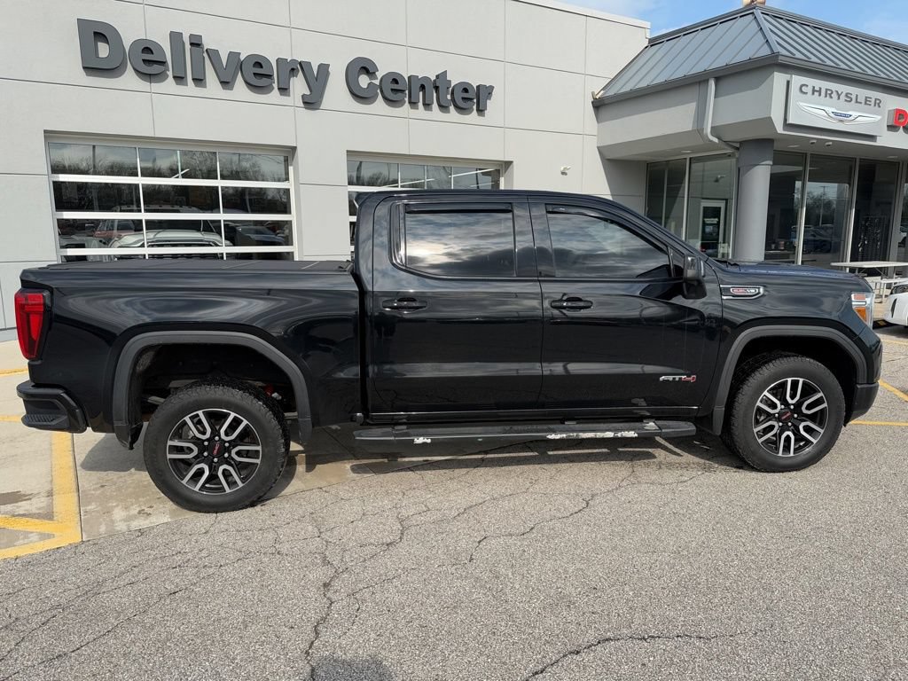 Used 2020 GMC Sierra 1500 AT4 w/ AT4 Premium Package AWD/4WD image 4