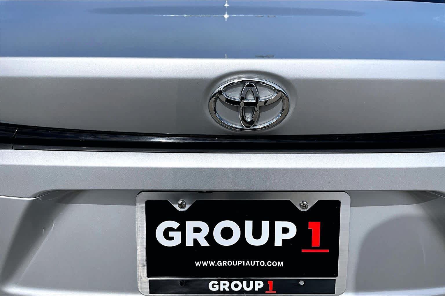 Used 2025 Toyota Corolla LE FWD image 31