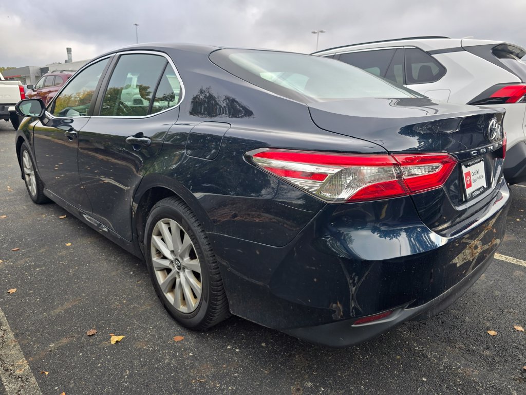 Used 2018 Toyota Camry LE FWD image 5