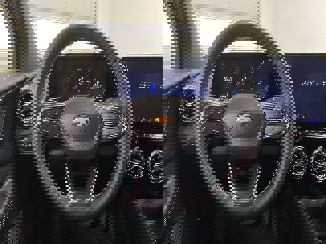 Used 2024 Chevrolet Blazer EV LT AWD/4WD image 19