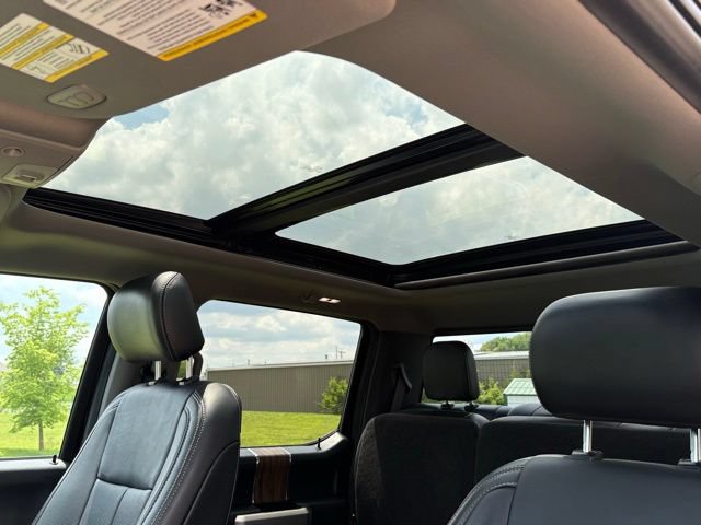 Used 2019 Ford F150 Lariat w/ Equipment Group 502A Luxury AWD/4WD image 13