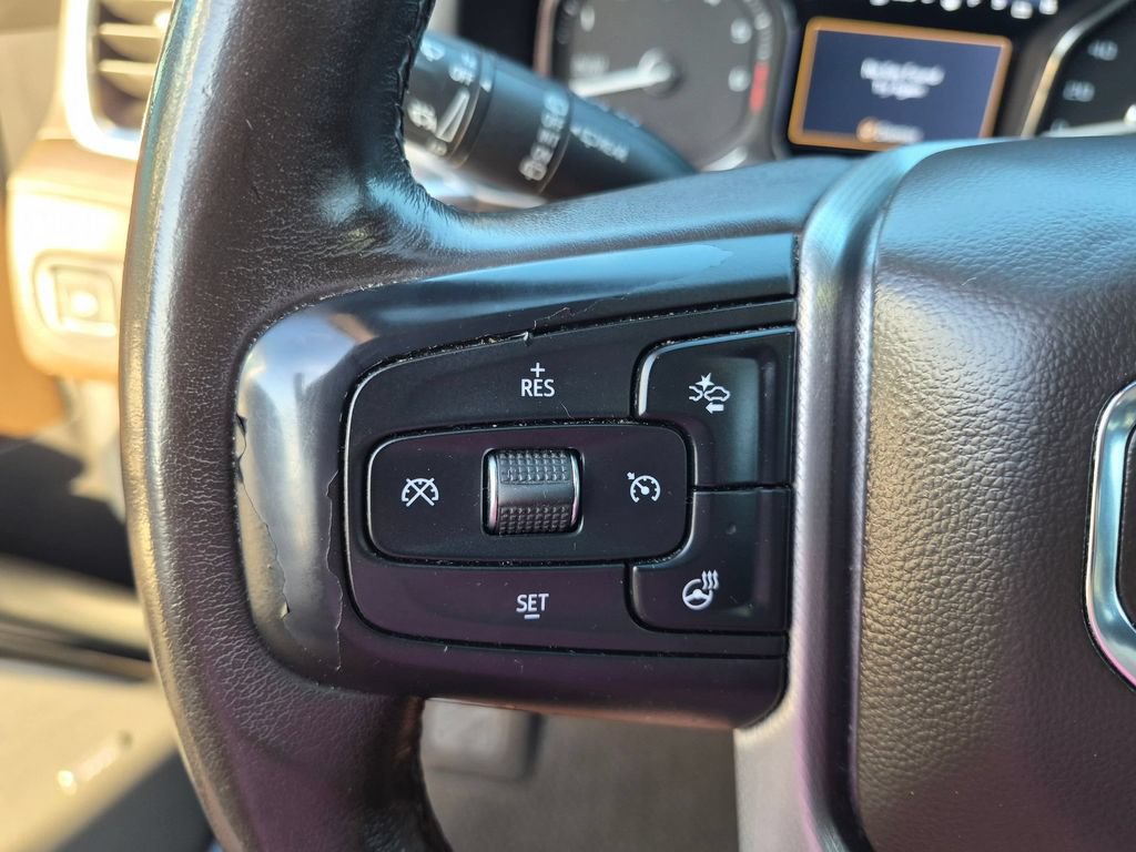 Used 2021 GMC Yukon XL Denali w/ Denali Premium Package AWD/4WD image 13
