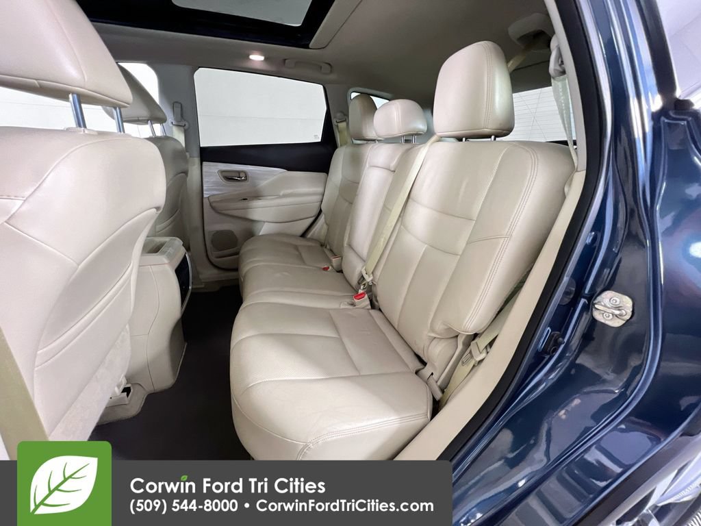 Used 2015 Nissan Murano Platinum w/ Platinum Technology Package FWD image 29