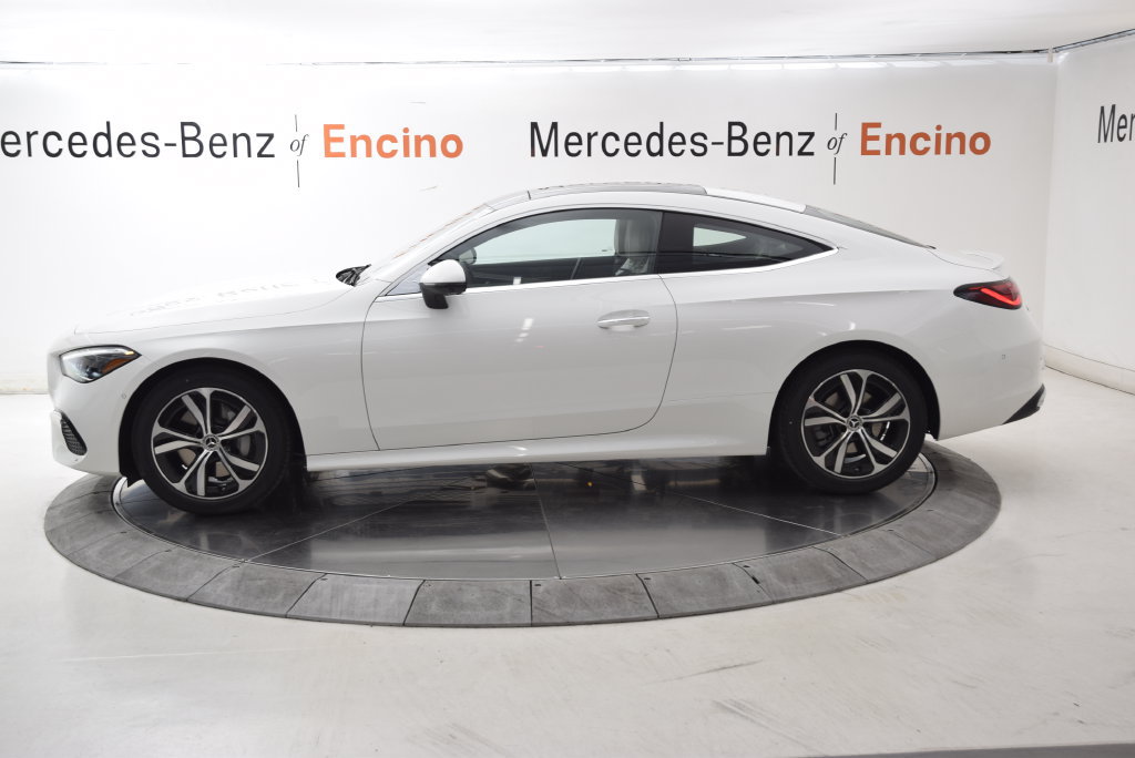 New 2027 Mercedes-Benz CLE 300 4MATIC Coupe image 3