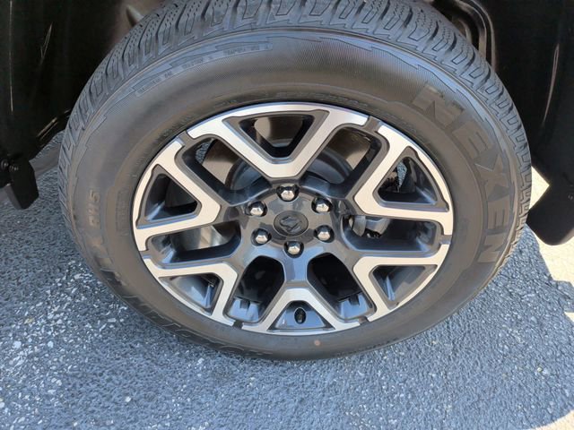 Used 2025 RAM 1500 Laramie w/ Bed Utility Group image 33
