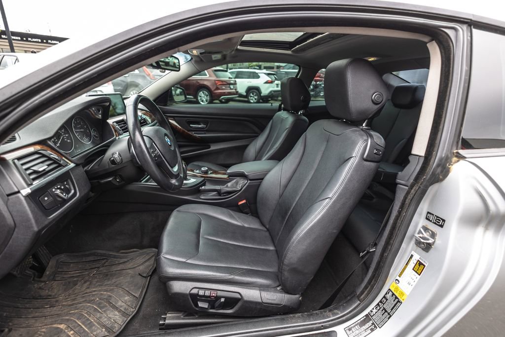 Used 2014 BMW 428i xDrive Coupe w/ Driver Assistance Package AWD/4WD image 20
