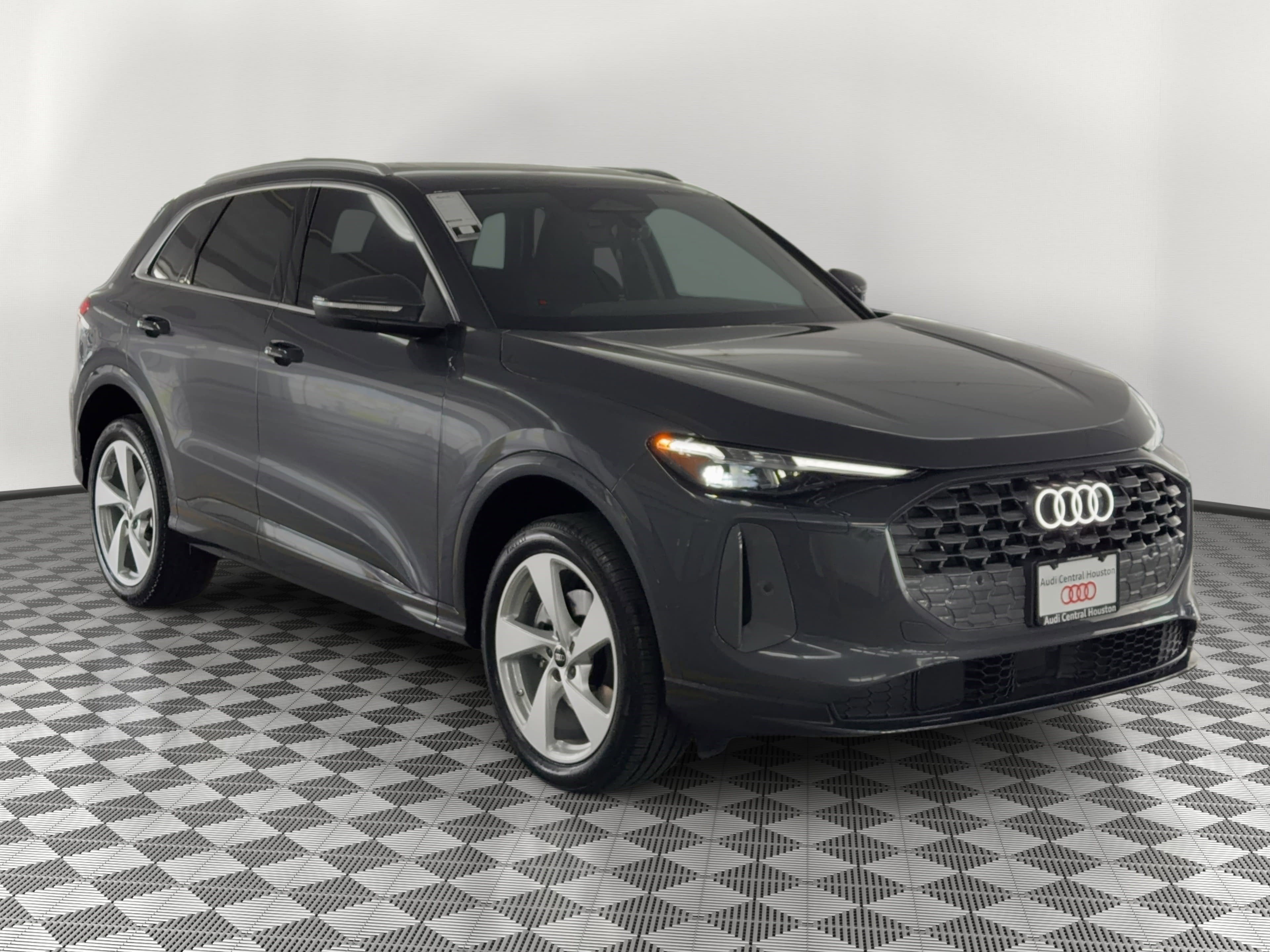 New 2026 Audi Q5 Premium Plus image 7