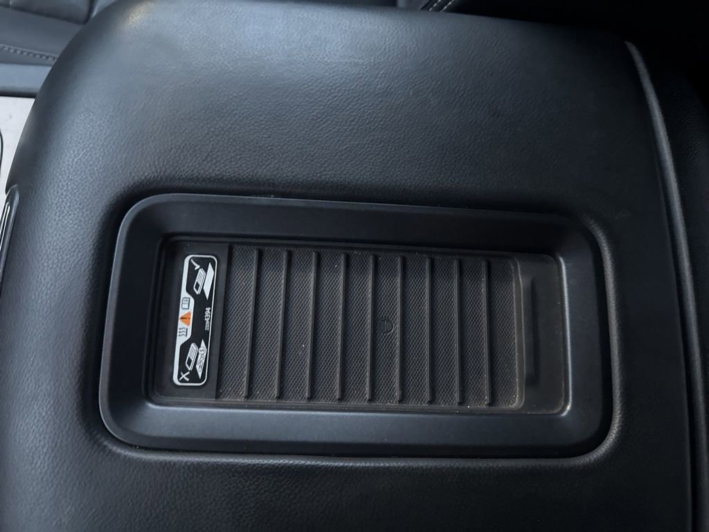 Used 2016 GMC Sierra 2500 Denali w/ Duramax Plus Package image 22