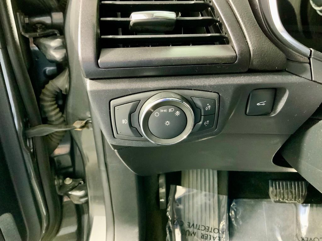 Used 2020 Ford Fusion Titanium AWD/4WD image 24