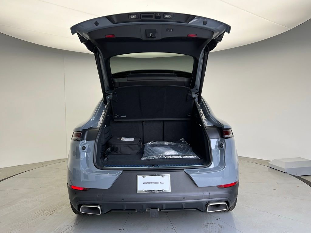 New 2026 Porsche Cayenne E-Hybrid Coupe image 20