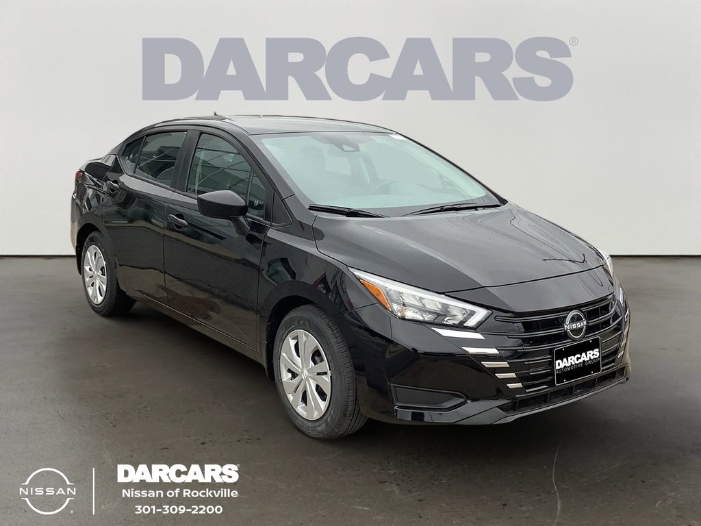Used 2025 Nissan Versa S w/ Trunk Package