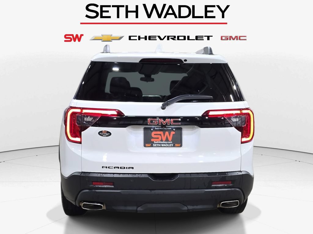 Used 2023 GMC Acadia SLE w/ Elevation Edition FWD image 6