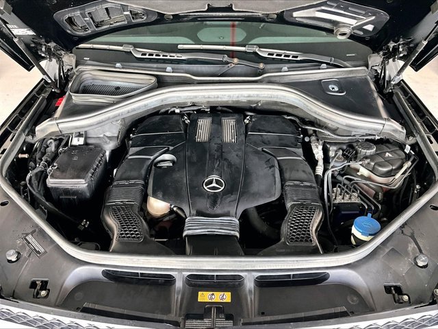Used 2017 Mercedes-Benz GLS 450 4MATIC image 11