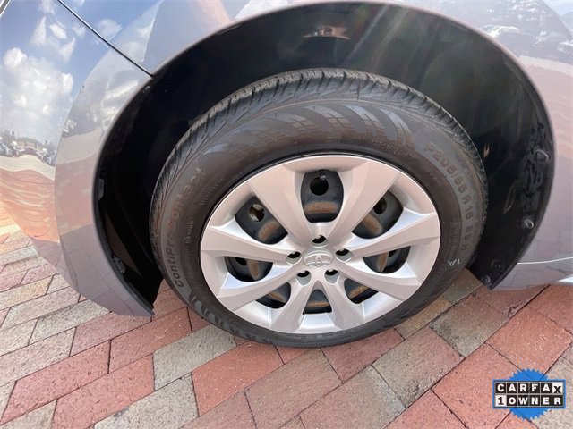 Used 2022 Toyota Corolla LE image 28