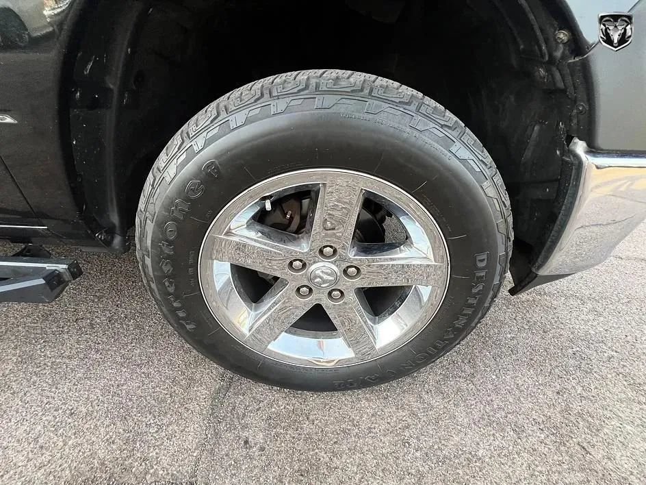 Used 2011 RAM 1500 ST w/ ST Popular Equipment Group AWD/4WD image 17