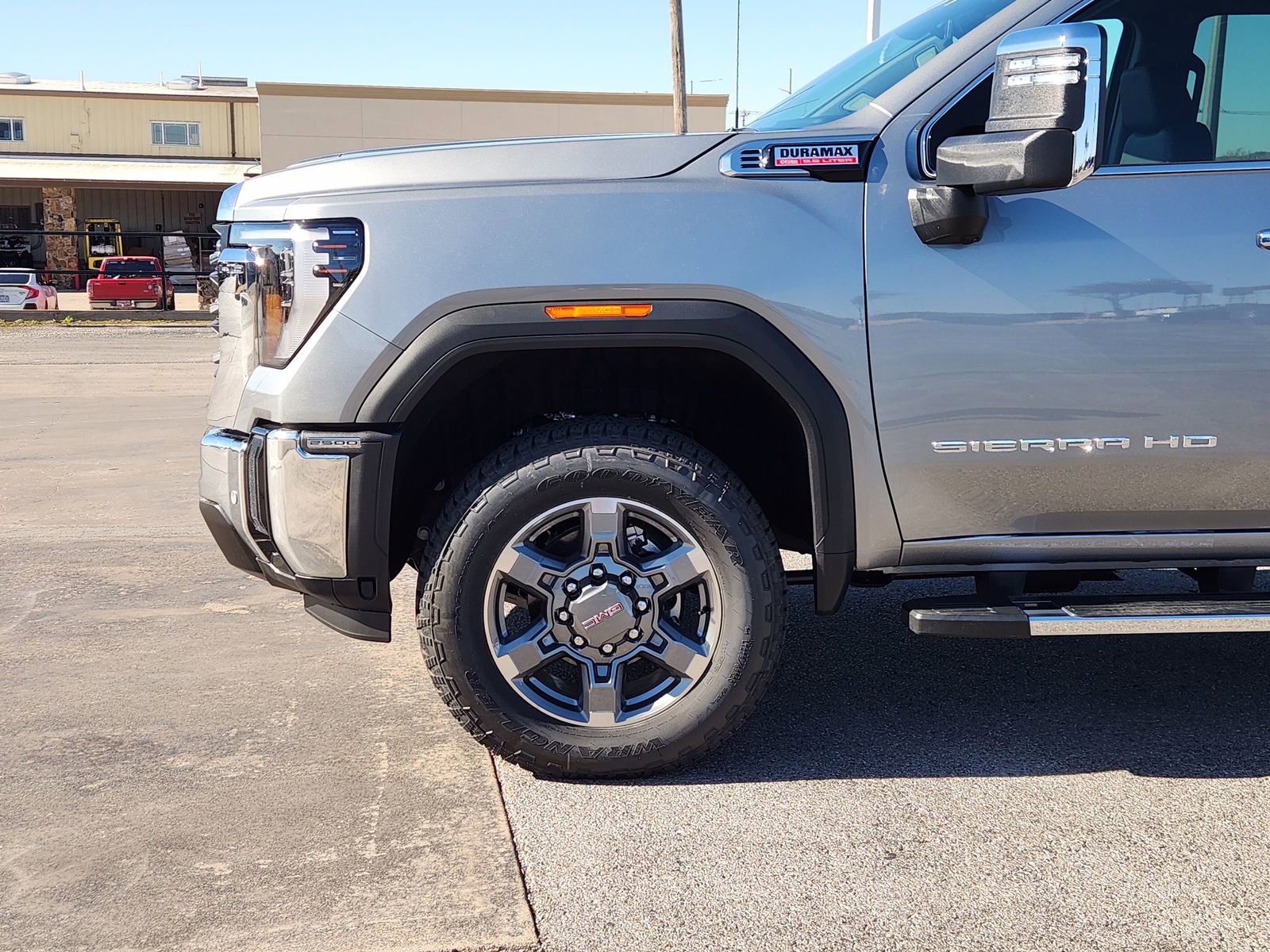 New 2026 GMC Sierra 2500 SLT w/ SLT Premium Package image 9