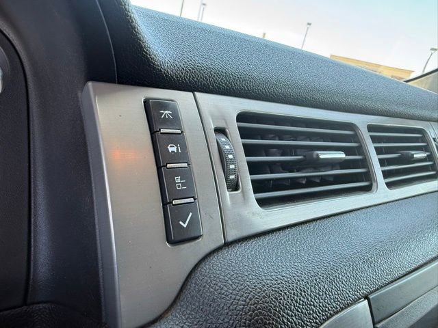 Used 2014 Chevrolet Silverado 2500 LTZ w/ LTZ Plus Package AWD/4WD image 23