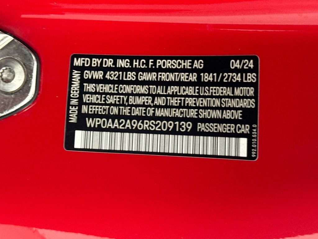 Used 2024 Porsche 911 Carrera RWD image 34