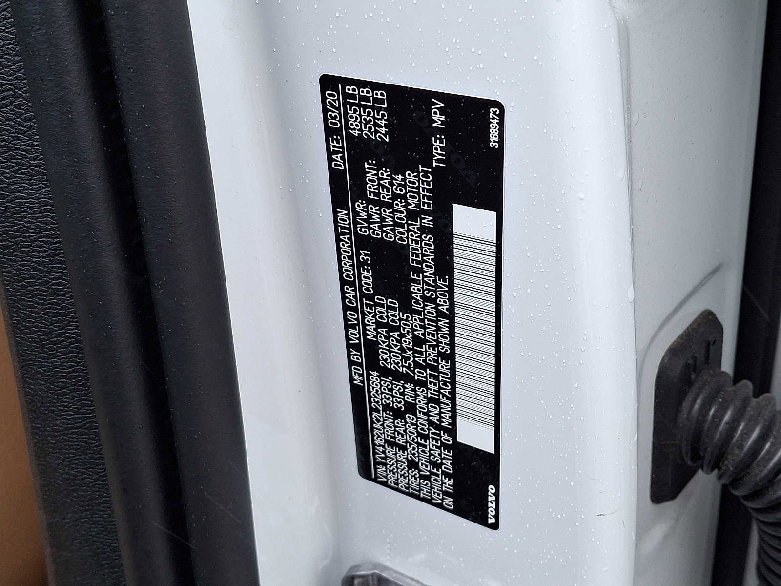 Used 2020 Volvo XC40 T5 Momentum image 26