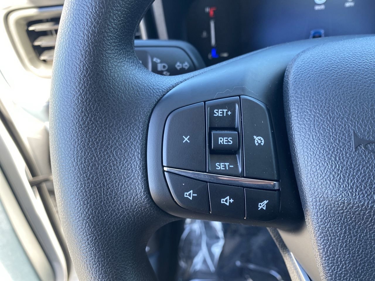 New 2025 Ford Maverick XL w/ 4K Tow Package image 28