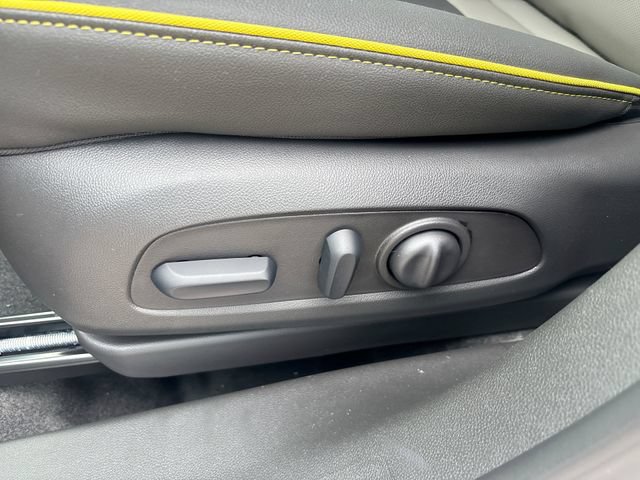 New 2026 Chevrolet TrailBlazer ACTIV w/ Convenience Package FWD image 12