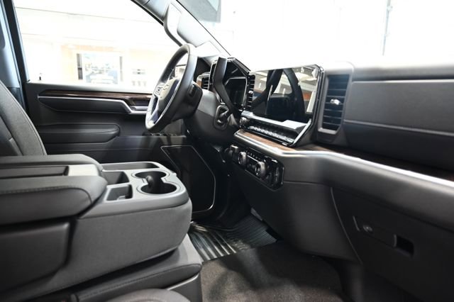 New 2026 Chevrolet Silverado 1500 LT AWD/4WD image 14