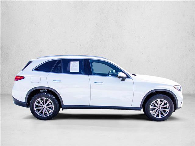 Certified 2026 Mercedes-Benz GLC 300 4MATIC image 4