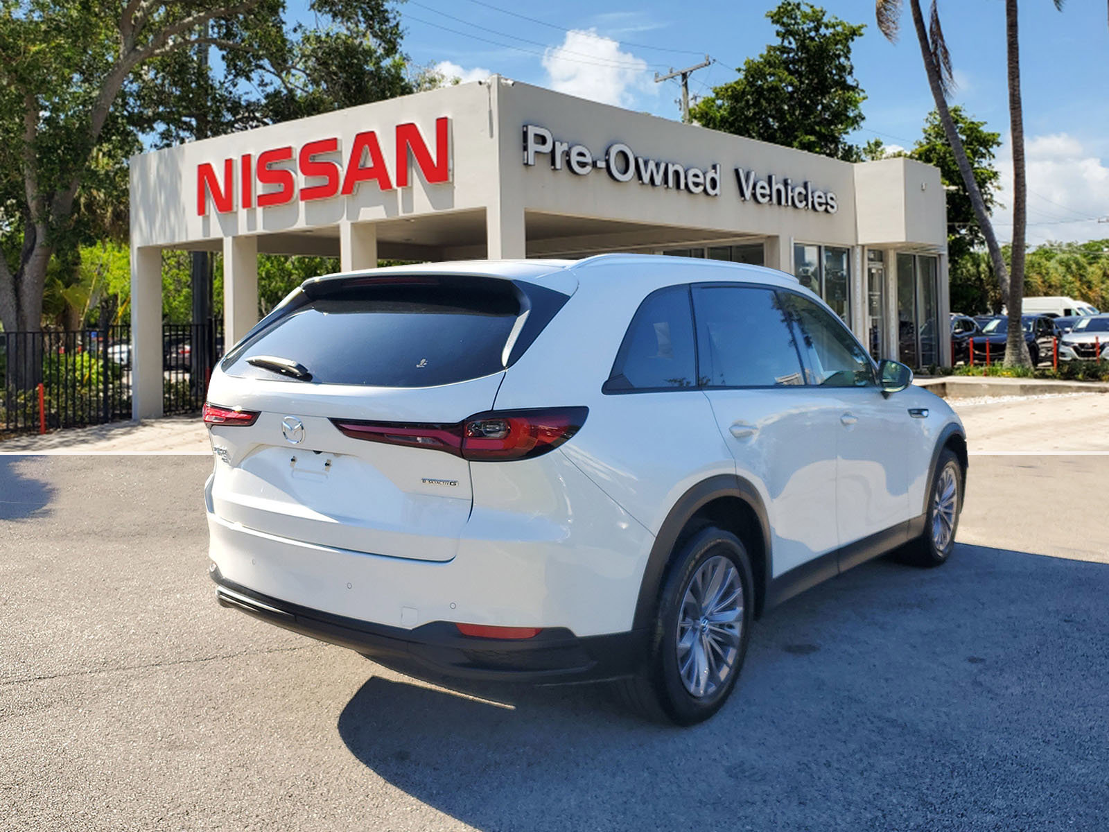 Used 2025 MAZDA CX-90 3.3 Turbo w/ Preferred Package image 4