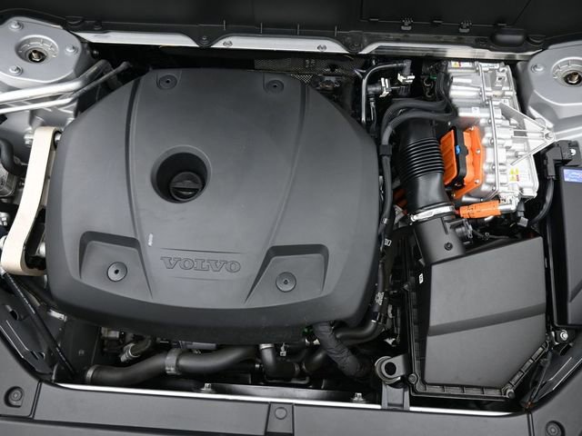 Used 2023 Volvo XC90 T8 Plus image 37