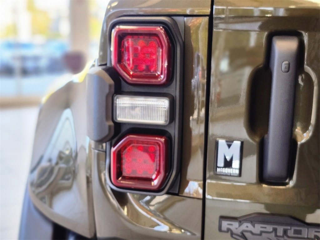 New 2025 Ford Bronco Raptor image 7