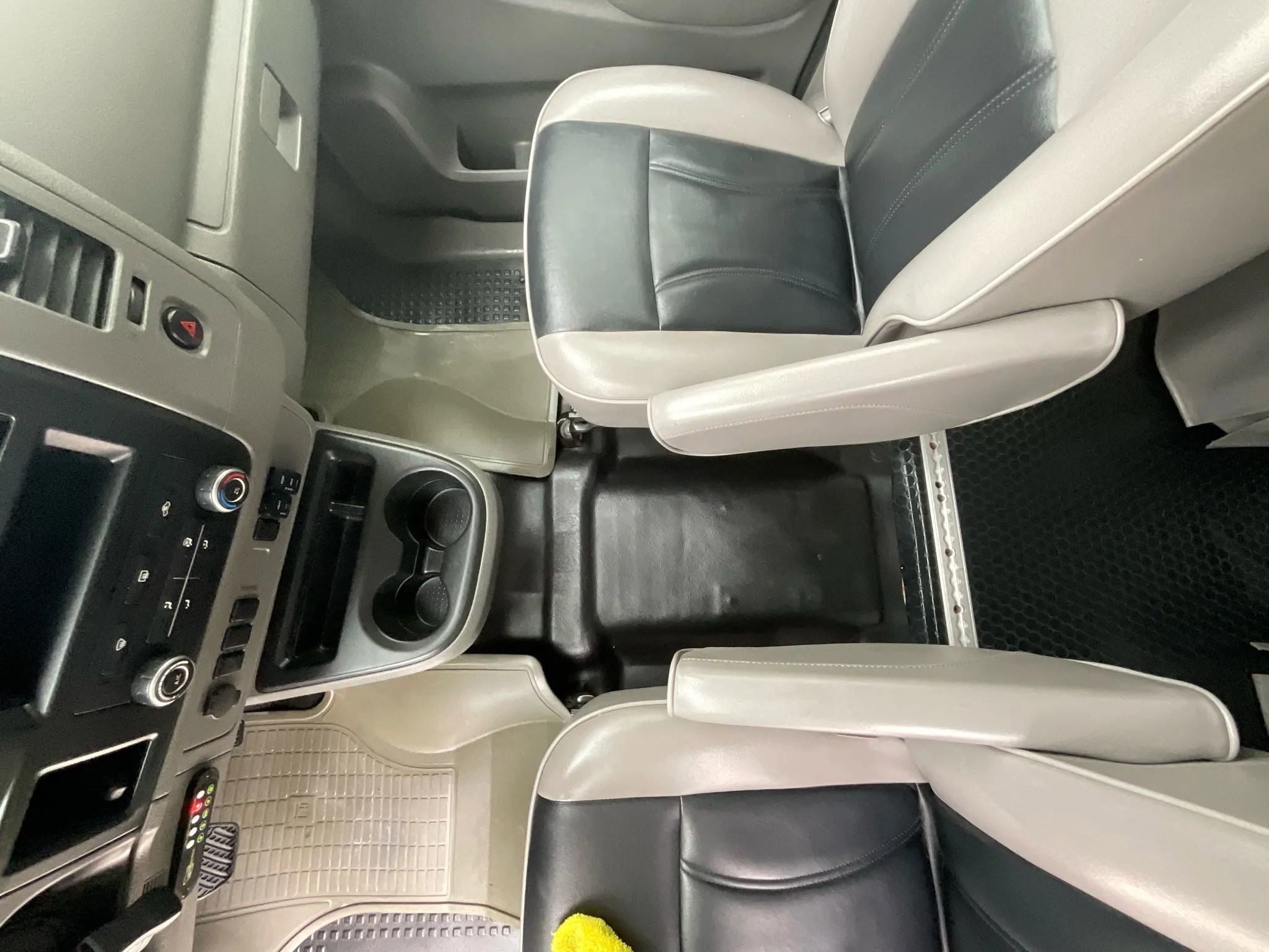 Used 2012 Nissan NV 3500 S w/ All Around Window Pkg image 14