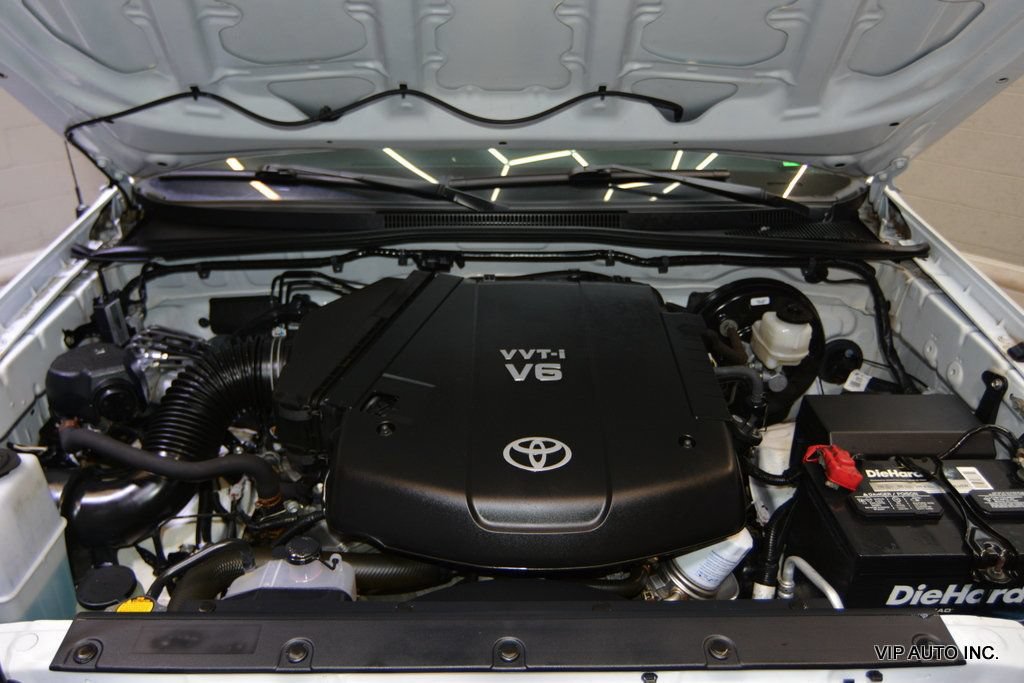 Used 2013 Toyota Tacoma PreRunner w/ SR5 Pkg RWD image 29