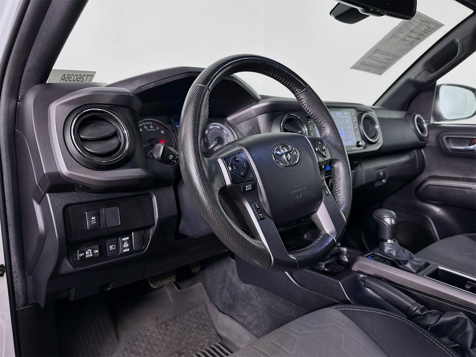 Certified 2022 Toyota Tacoma TRD Sport image 9