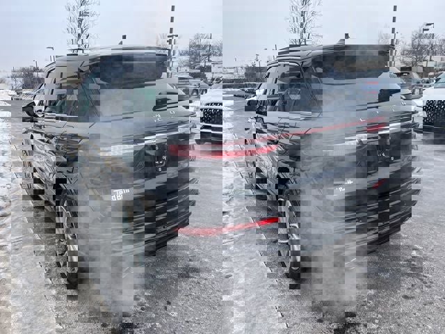 Used 2025 Lincoln Corsair Grand Touring w/ Equipment Group 301A image 6