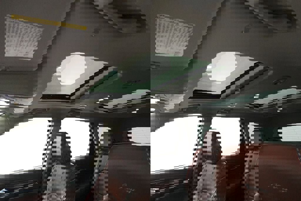 Used 2018 Buick Enclave Avenir w/ Avenir Technology Package image 27