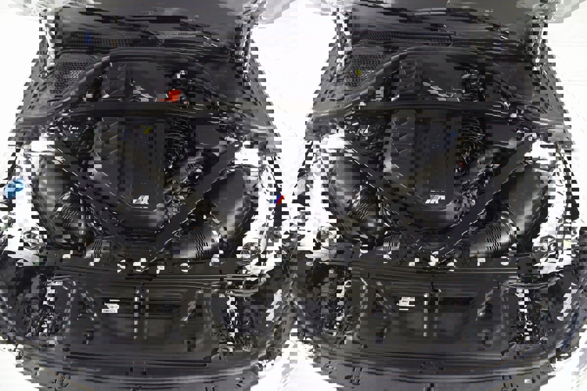 Used 2023 BMW M2 w/ Lighting Package image 68