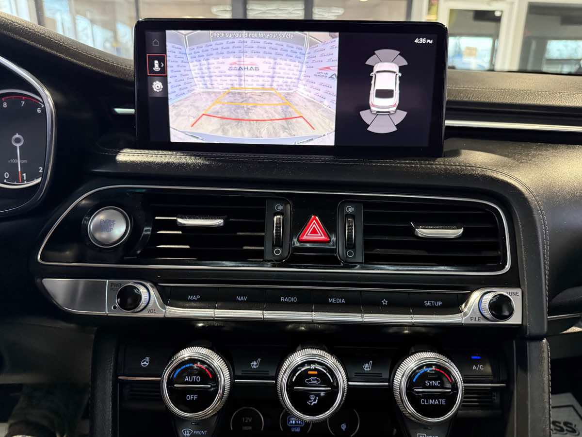 Used 2022 Genesis G70 2.0T w/ Prestige Package image 29