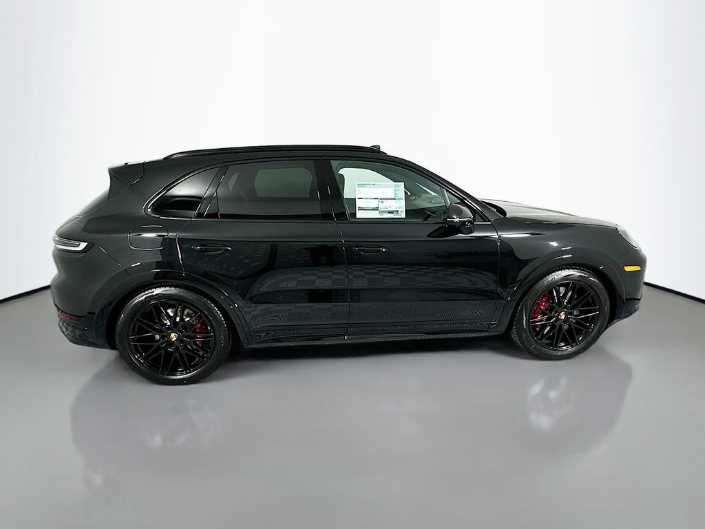 New 2026 Porsche Cayenne GTS AWD/4WD image 8