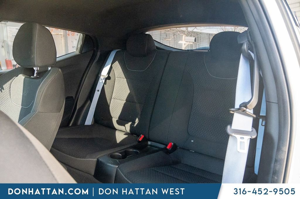 Used 2020 Hyundai Veloster N image 16