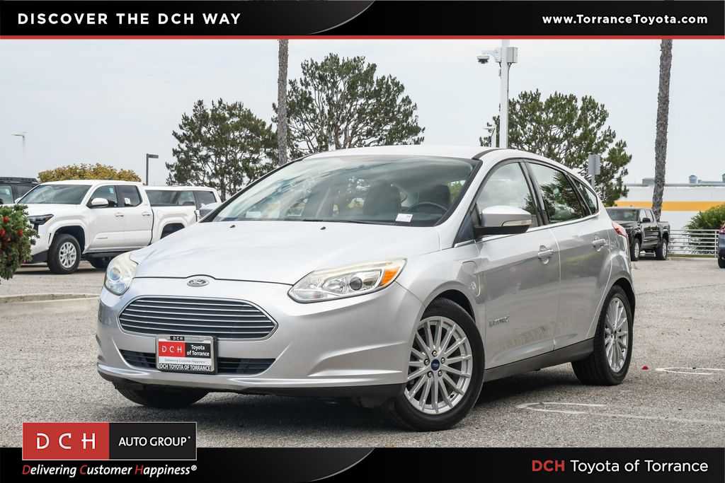 Used 2017 Ford Focus Electric Hatchback FWD image 1