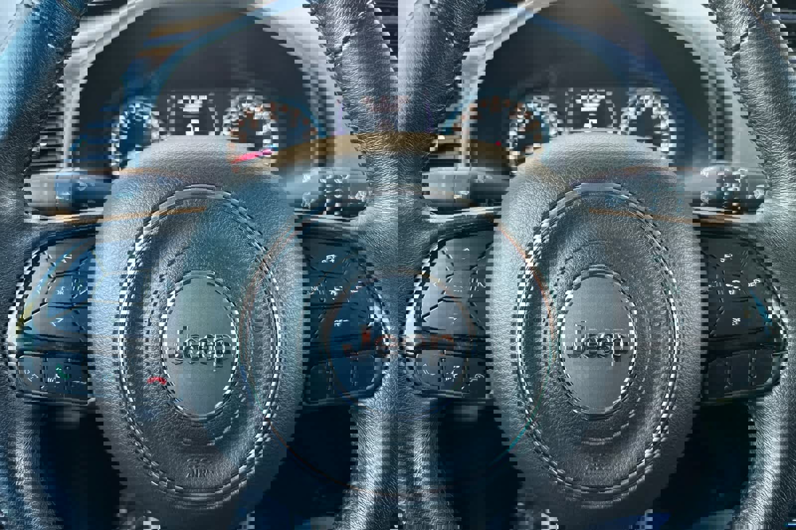 Used 2020 Jeep Renegade Altitude image 25