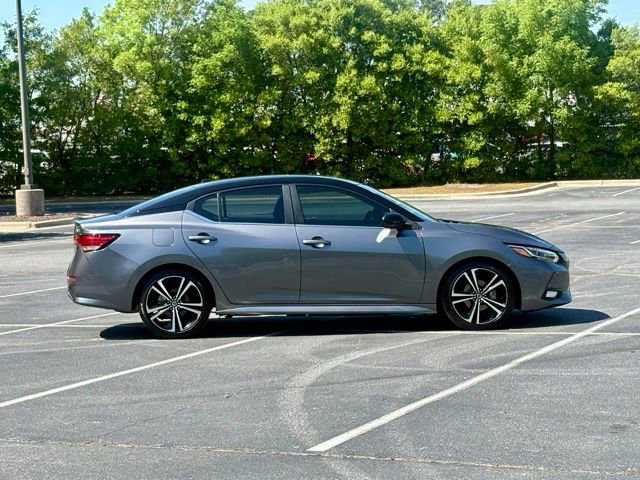 Used 2023 Nissan Sentra SR w/ SR Premium Package FWD image 9