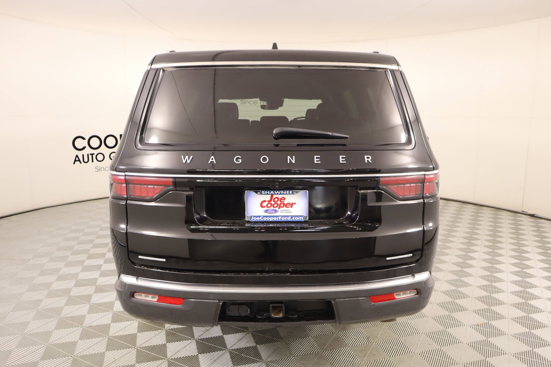 Used 2022 Jeep Wagoneer Series III w/ Flexible Seating Group AWD/4WD image 22